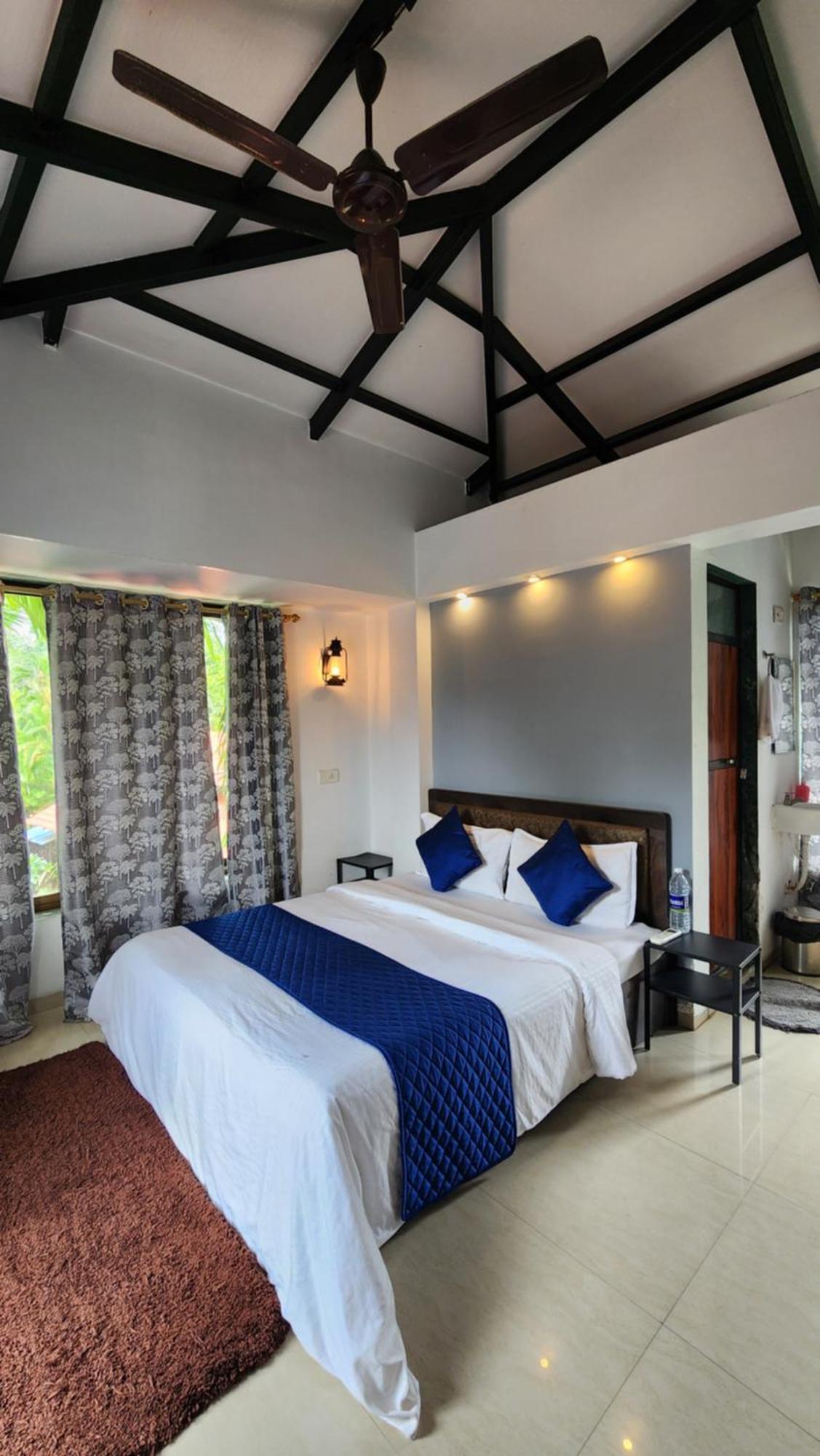 Jaswand Villa Resort 알리바그 외부 사진